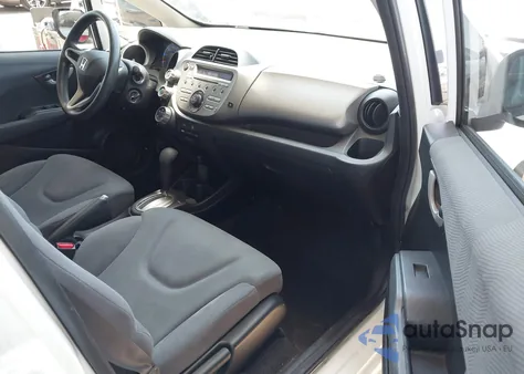 2013 Honda Fit from USA, damaged, VIN JHMGE8H33DC013437